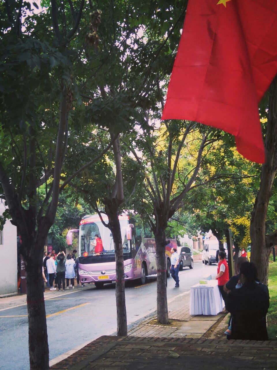 騰佑科技助力民族運(yùn)動(dòng)會(huì)，化身智能小助手參加河南非遺體驗(yàn)館參觀會(huì)！